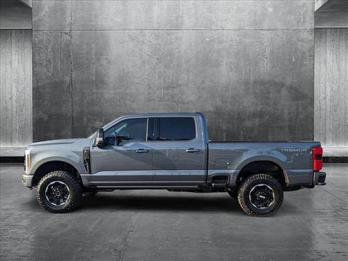 2025 Ford F-250 Platinum