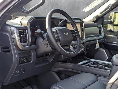 2025 Ford F-250 Platinum