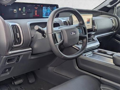 Glacier Gray Metallic Tri-Coat 2027 Ford Expedition Max Platinum