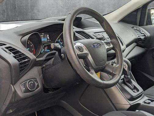 2016 Ford Escape S