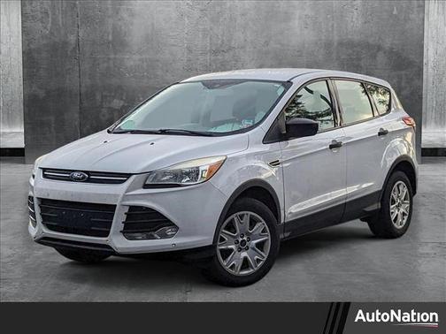 2016 Ford Escape S