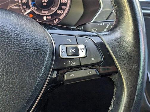 2018 Volkswagen Tiguan 2.0T SEL