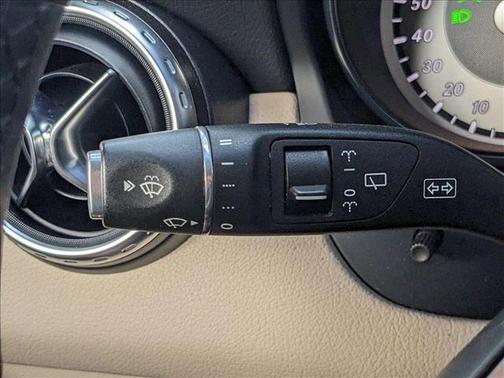 2017 Mercedes-Benz GLA 250 Base