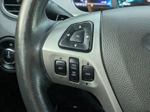 White Platinum Metallic Tri-Coat 2014 Ford Taurus SHO