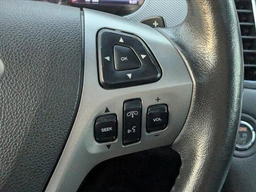 White Platinum Metallic Tri-Coat 2014 Ford Taurus SHO