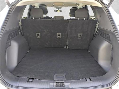 Oxford White 2023 Ford Escape Active
