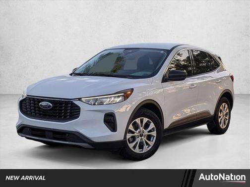 Oxford White 2023 Ford Escape Active