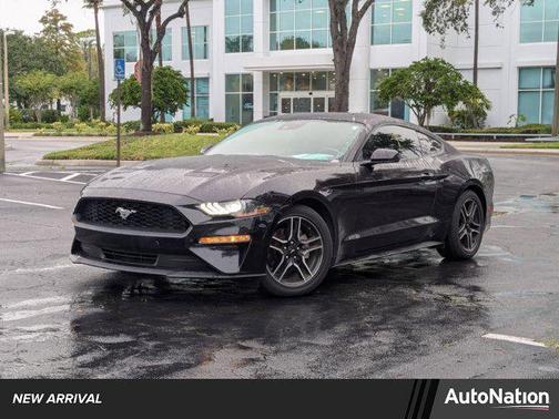 2022 Ford Mustang EcoBoost Premium