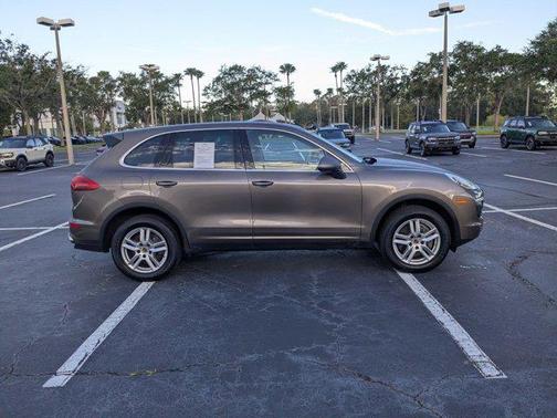 2016 Porsche Cayenne AWD 4dr
