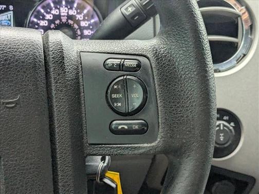 Magnetic Metallic 2016 Ford F-250 XLT