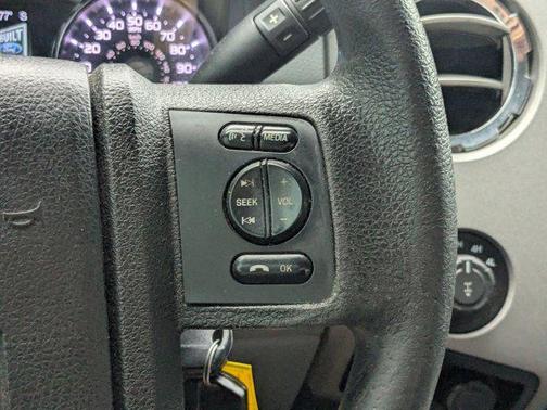 Magnetic Metallic 2016 Ford F-250 XLT