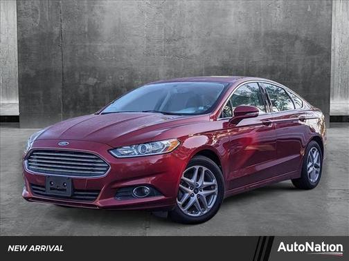 2013 Ford Fusion SE