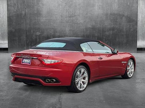 2013 Maserati GranTurismo Base