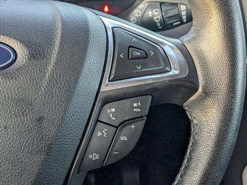 Oxford White 2023 Ford Edge SEL