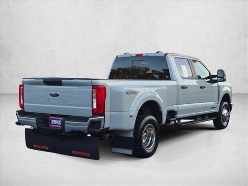 Avalanche 2025 Ford F-350 XL