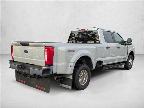Avalanche 2025 Ford F-350 XL