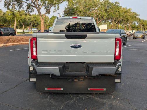 Avalanche 2025 Ford F-350 XL
