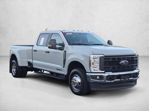 Avalanche 2025 Ford F-350 XL