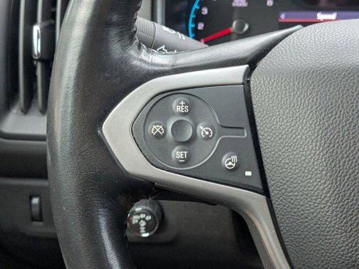 Summit White 2019 Chevrolet Colorado ZR2