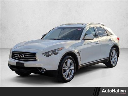 2015 INFINITI QX70 Base
