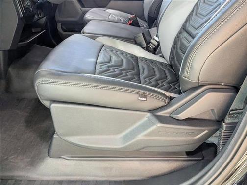 Agate Black Metallic 2026 Ford F-150 XL
