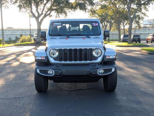 2024 Jeep Gladiator Sport S