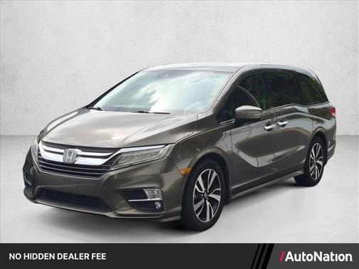 Pacific Pewter Metallic 2018 Honda Odyssey Elite