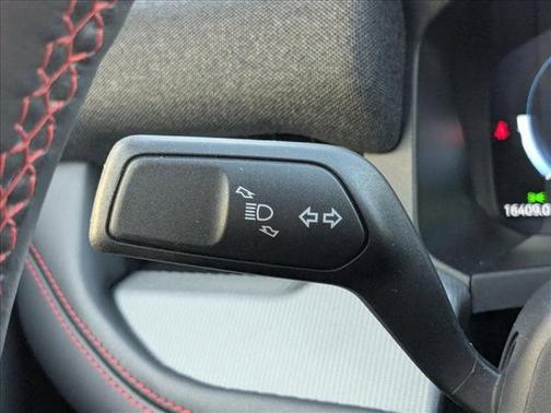 Vapor Blue Metallic 2025 Ford Explorer ST-Line