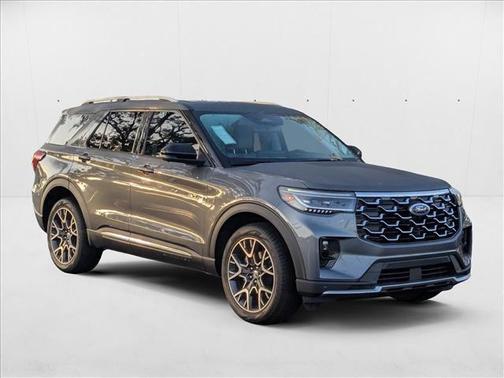 2025 Ford Explorer Platinum