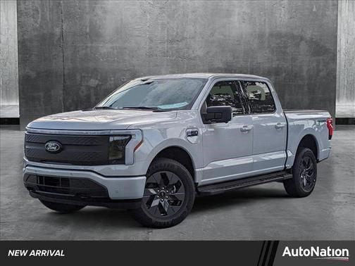 2025 Ford F-150 Lightning Flash
