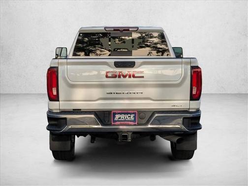 White Frost Tricoat 2022 GMC Sierra 2500 SLT