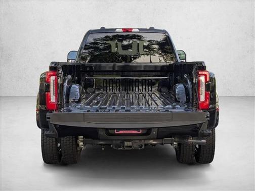 Agate Black Metallic 2026 Ford F-450 Platinum