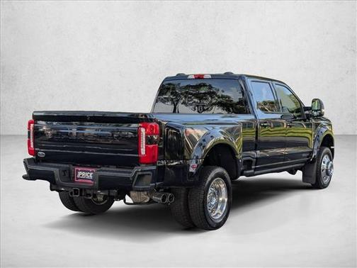 Agate Black Metallic 2026 Ford F-450 Platinum