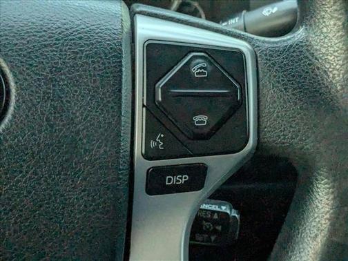 2014 Toyota Tundra SR5