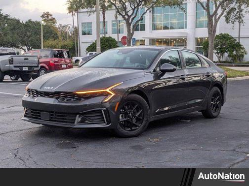 2025 Kia K5 LXS