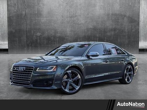 2015 Audi S8 4.0T