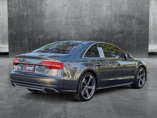2015 Audi S8 4.0T