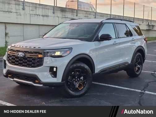 Avalanche Gray 2027 Ford Explorer Tremor