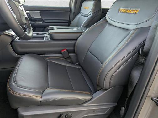 Marsh Gray 2027 Ford Expedition Tremor