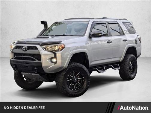 Classic Silver Metallic 2018 Toyota 4Runner TRD Off Road Premium