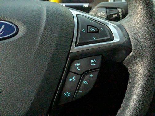 Baltic Sea Green Metallic 2019 Ford Edge SEL