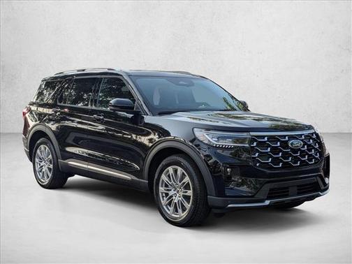 Agate Black Metallic 2026 Ford Explorer Platinum