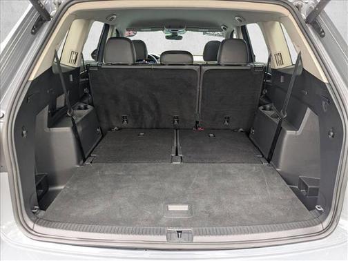 Deep Black Pearl [Bl 2025 Volkswagen Atlas 2.0T SE w/Technology