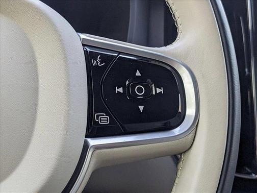 2021 Volvo XC60 T5 Inscription