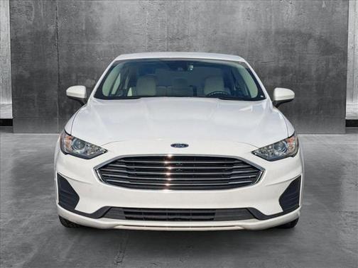 2020 Ford Fusion Hybrid SE