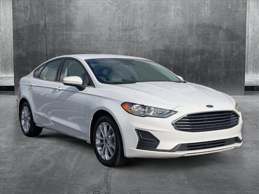 2020 Ford Fusion Hybrid SE