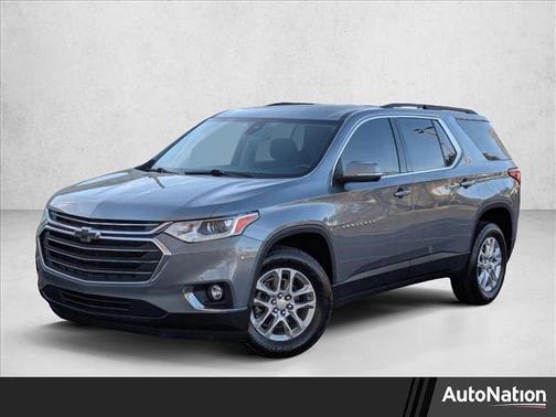 2021 Chevrolet Traverse LT Cloth