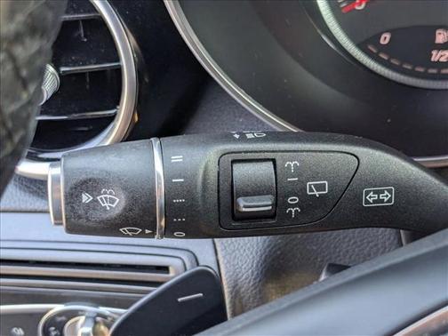 2019 Mercedes-Benz GLC 300 Base