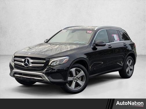 2019 Mercedes-Benz GLC 300 Base