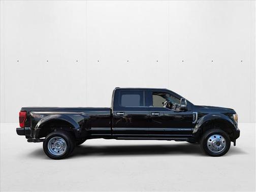 2022 Ford F-450 Limited